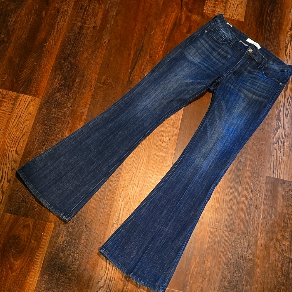 KanCan Blue Flare Wide Leg Jeans Vintage Style, sz 9/28